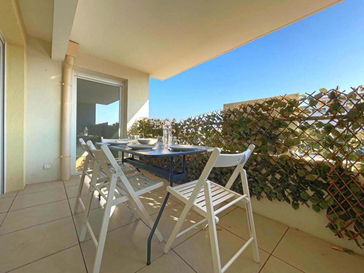 3P Climatise Avec Parking, Piscine, Proche Plage Et Commerces A Sete - Fr-1-338-497 Exterior foto